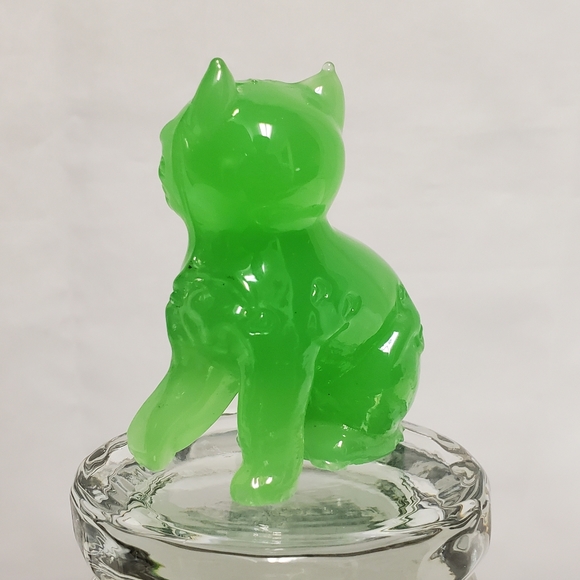 Franklin Mint Green Cat Figurine - Picture 7 of 10